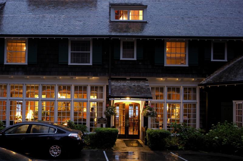 Lake Quinault Lodge Buitenkant foto