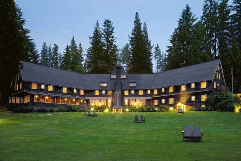 Lake Quinault Lodge Buitenkant foto