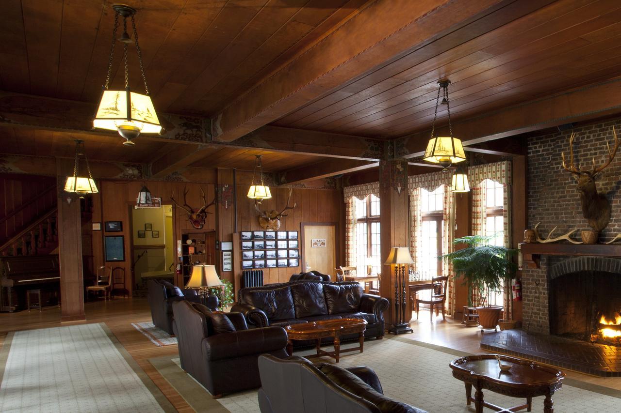 Lake Quinault Lodge Buitenkant foto