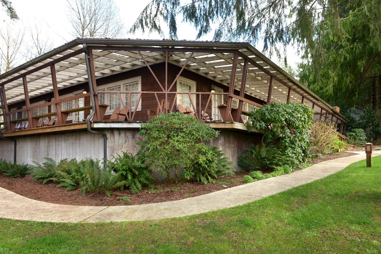 Lake Quinault Lodge Buitenkant foto